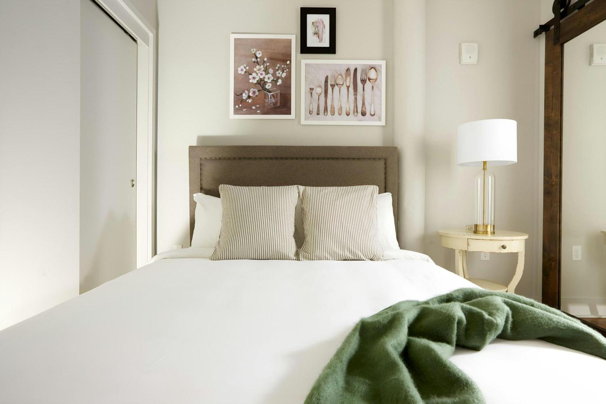 Sonder By Marriott Bonvoy The Broughton Apartments Historic District 薩凡納 外观 照片