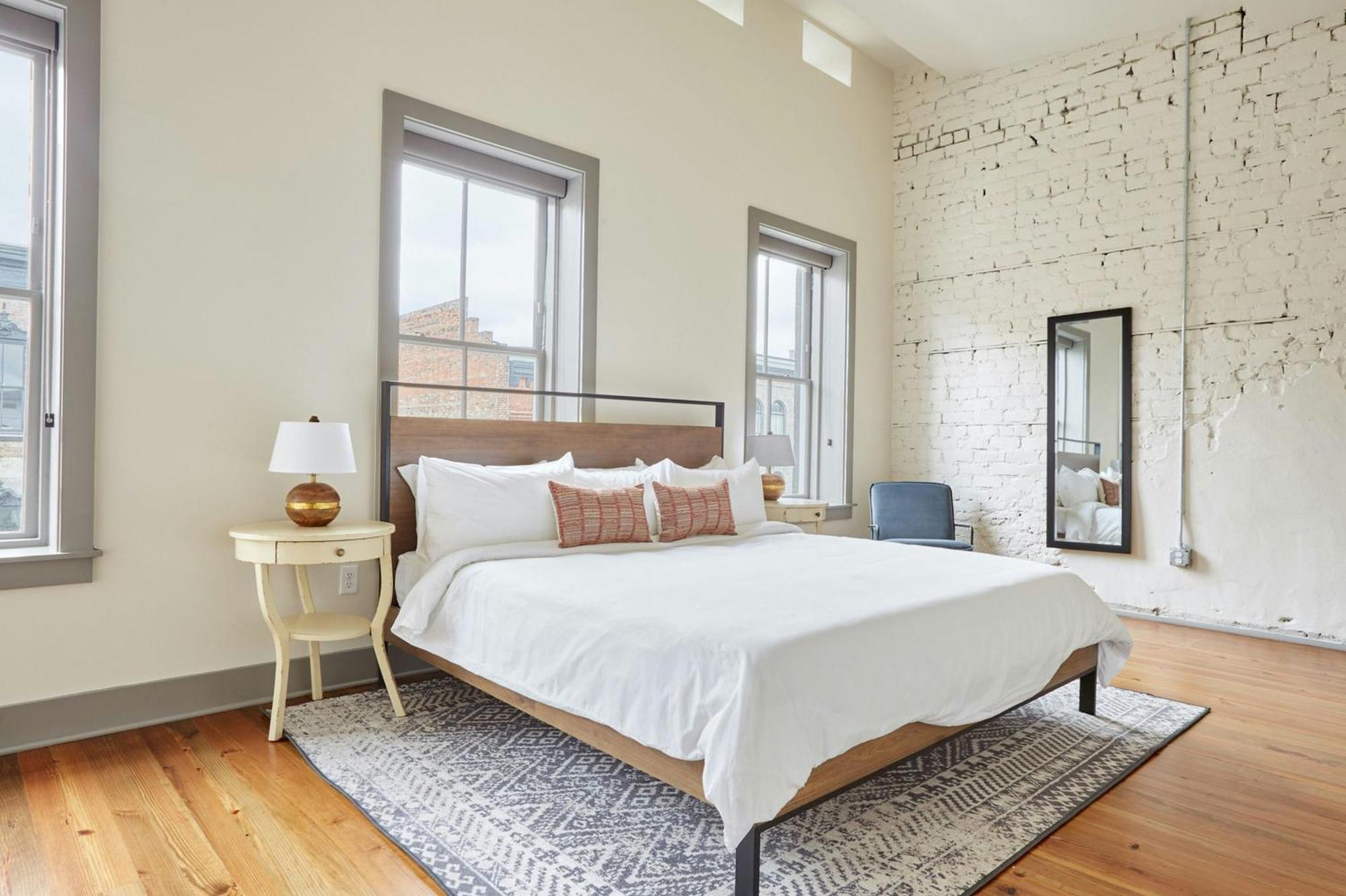 Sonder By Marriott Bonvoy The Broughton Apartments Historic District 薩凡納 外观 照片