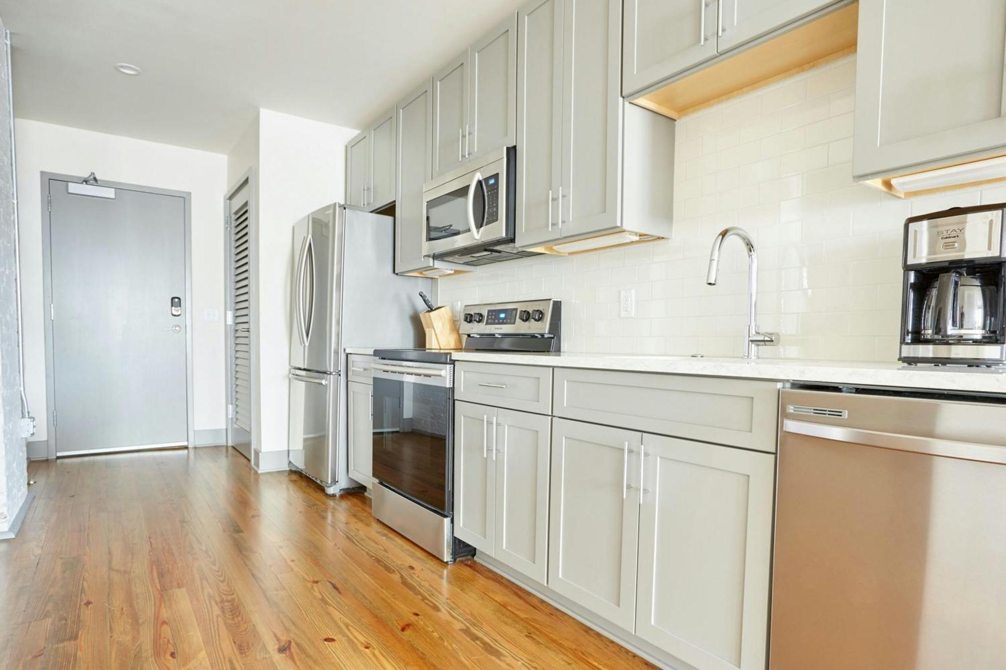 Sonder By Marriott Bonvoy The Broughton Apartments Historic District 薩凡納 外观 照片