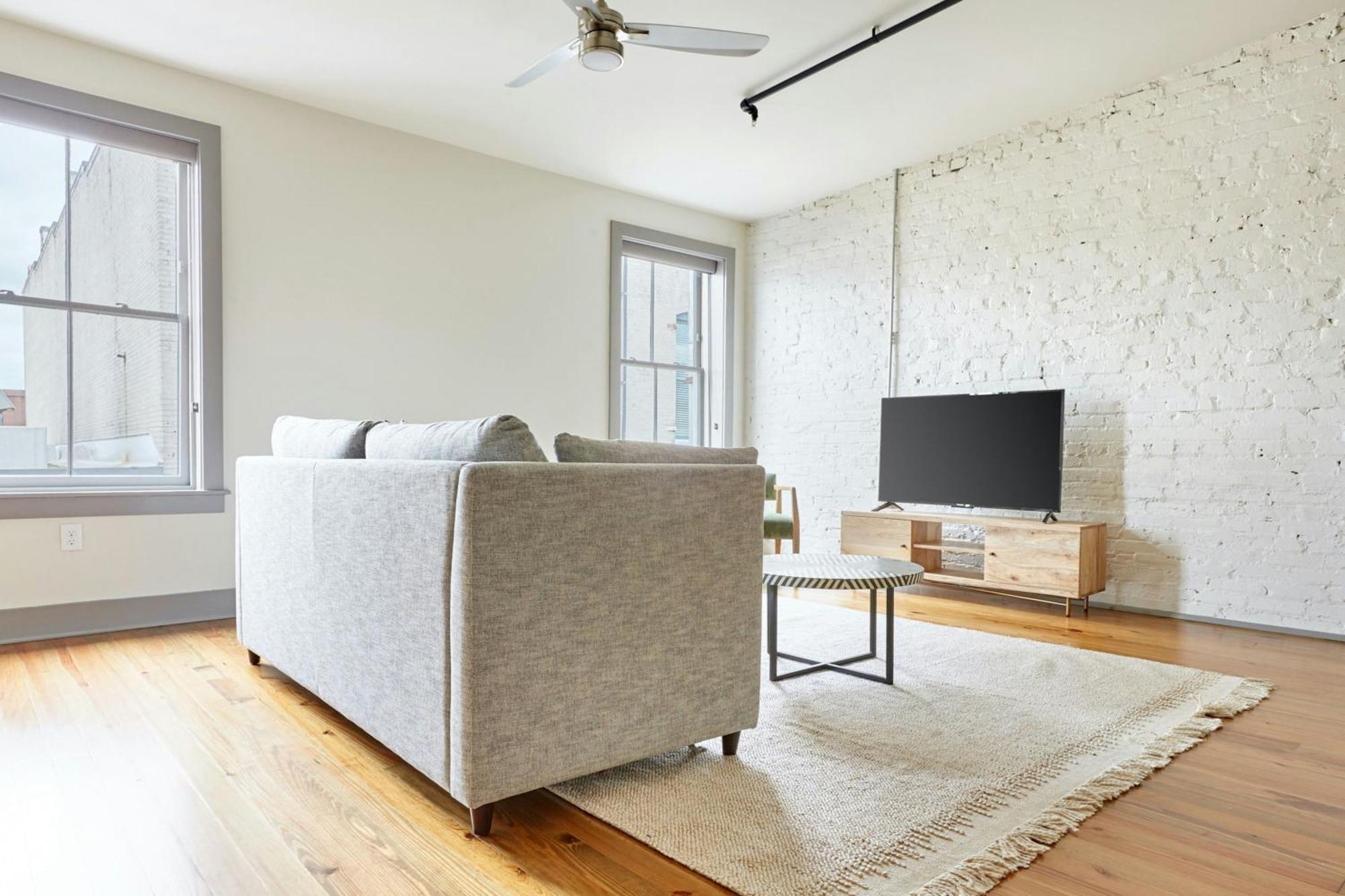 Sonder By Marriott Bonvoy The Broughton Apartments Historic District 薩凡納 外观 照片
