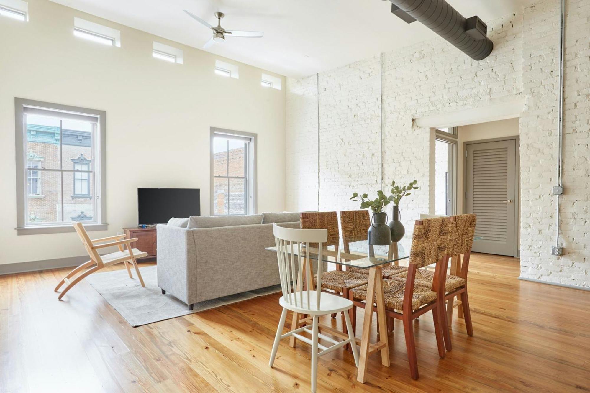 Sonder By Marriott Bonvoy The Broughton Apartments Historic District 薩凡納 外观 照片